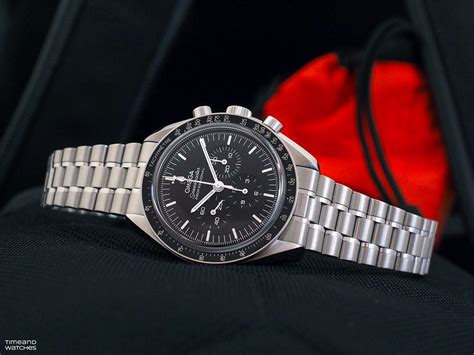 Omega Speedmaster moonwatch 2021